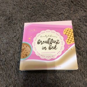 Beauty bakerie breakfast in bed eyeshadow palette